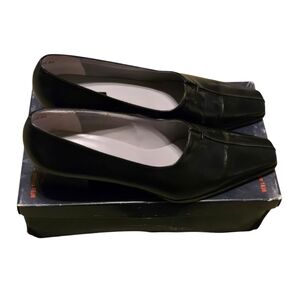 Vintage Peter Kaiser Viry Black Leather Block Heels Size 8.5 w/Box